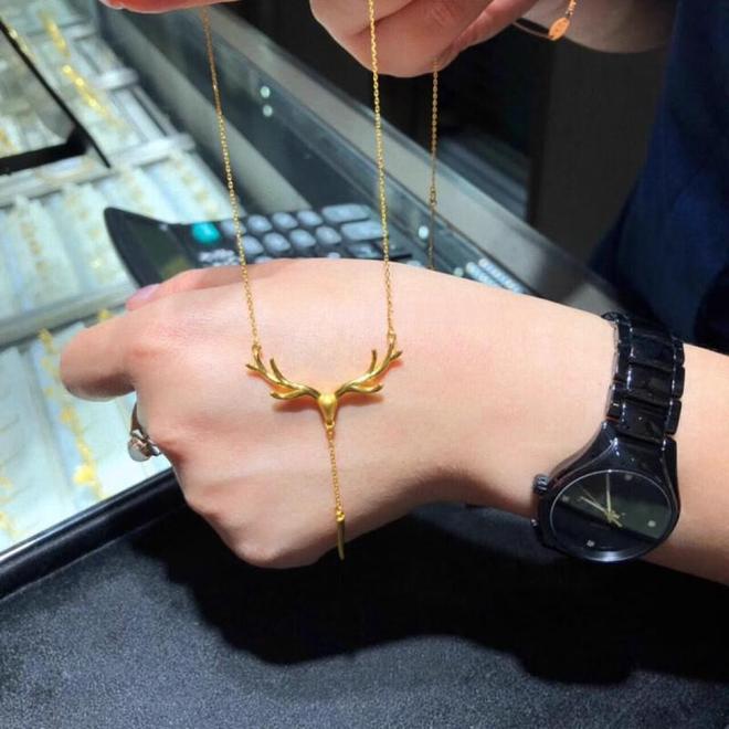 一鹿生辉:22K金项链如何点亮你的气质密码